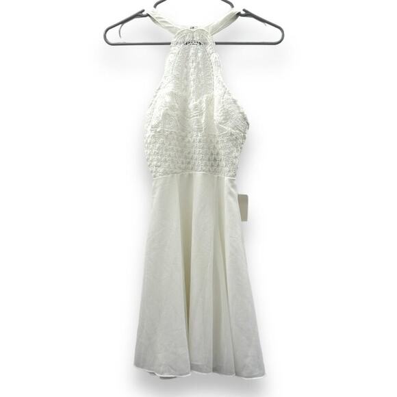 Lulus Dress‎ Made in the Crocheted White Skater Halter Neck Mini Dress Sz XS NEW - Picture 3 of 14